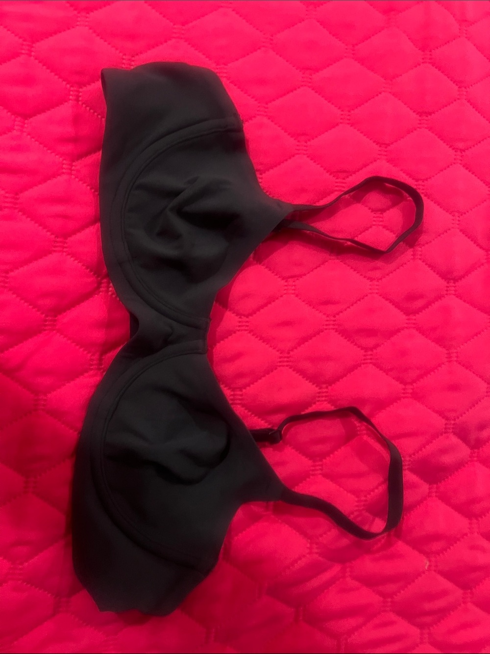 SKIMS Black Underwire Bra - Smooth Everyday Support NWOT